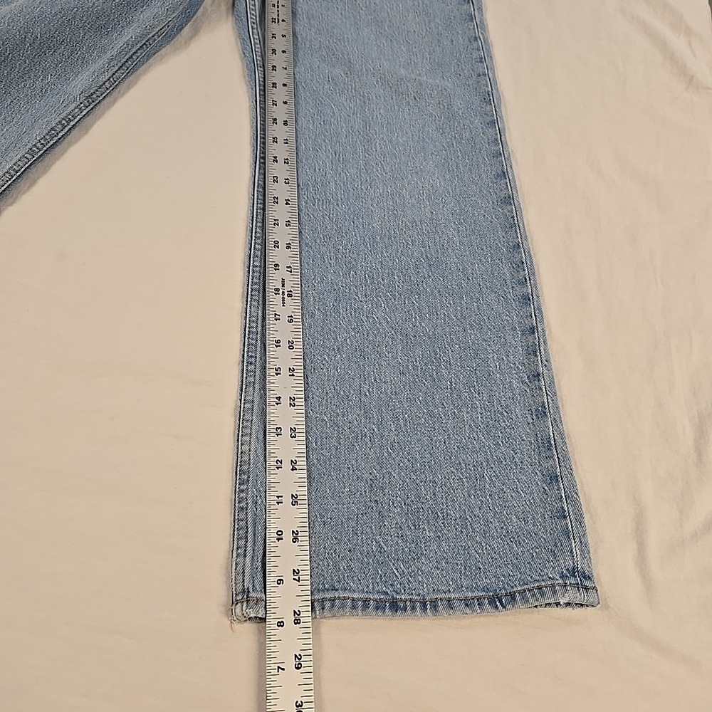 Abercrombie & Fitch 90s Relaxed High Rise Jeans Women 29x28 Light Wash Denim - Picture 7 of 16